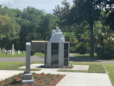 Evergreen Cemetery, Funeral Home and Crematory
