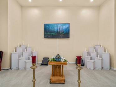 Edline-Yahn & Covington Funeral Chapel