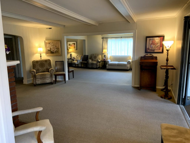 Sherrie Bream & Kenneth H. Sherrie Funeral Home