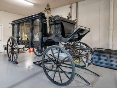 Alexander Funeral Home & Cremation Center
