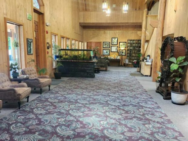 Woodlawn Funeral Home and Cemetery