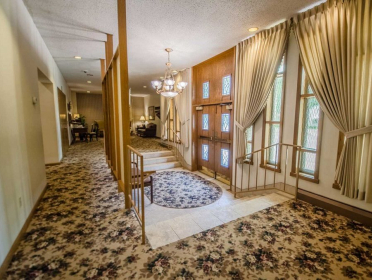 Prasser-Kleczka Funeral Home - Bay View Chapel