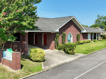 Smith Family Funeral Homes - Glenwood Chapel