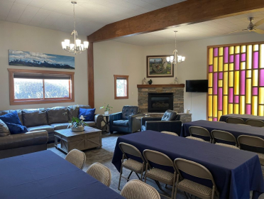 Dahl Funeral Chapel & Crematory