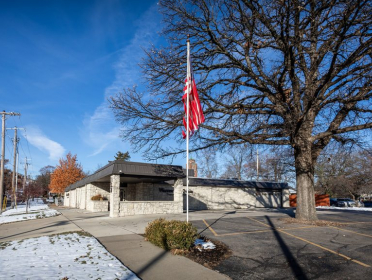 Warren-McElwain Mortuary & Cremation Services - Lawrence Chapel