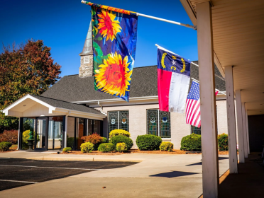 Clay-Barnette Funerals, Cremations, & Aquamation Center - Kings Mountain