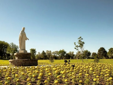 Memorial Lake Hills Mortuary Cemetery & Crematorium - Sandy